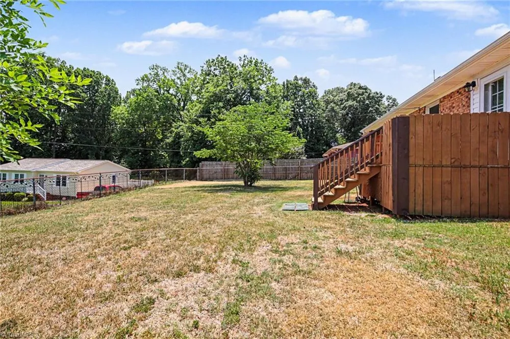 1304 Nance Street Burlington, NC 27217