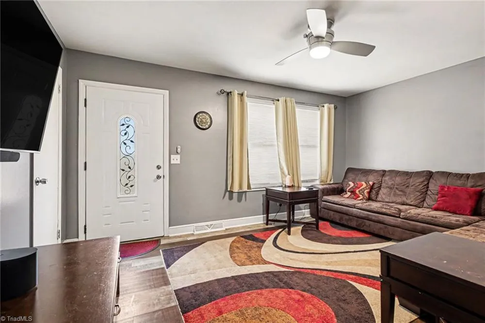 1304 Nance Street Burlington, NC 27217
