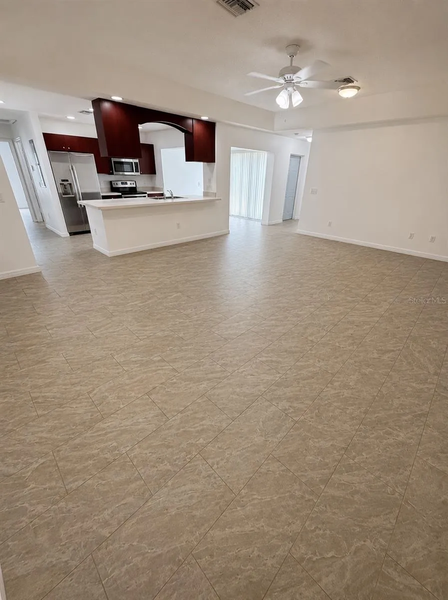 3019-3019 WALNUT COURT Leesburg, FL 34748