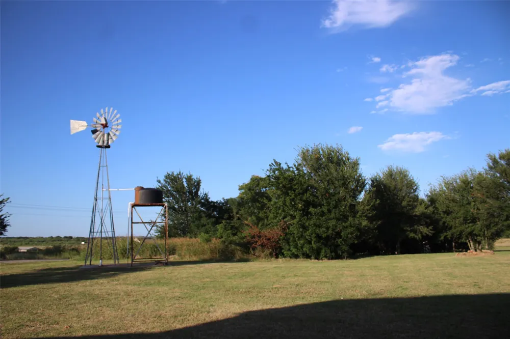 837 Beach Road #Lots 40,41,42 Bowie, TX 76230