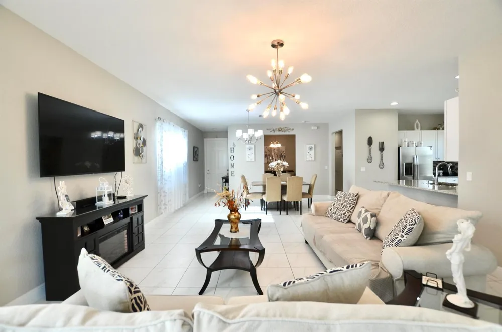 1897 NW Cataluna Circle Port St. Lucie, FL 34986