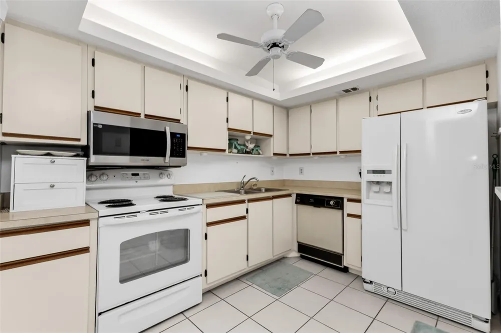 19505 QUESADA AVENUE #J204 Port Charlotte, FL 33948