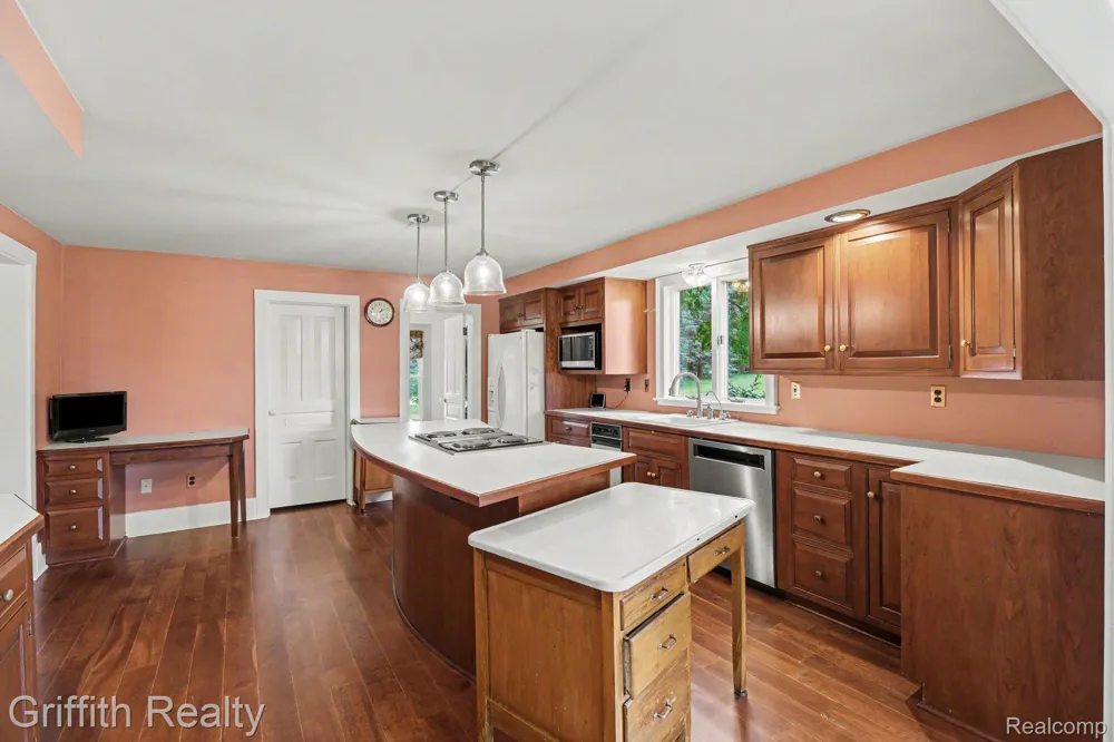 3970 Van Amberg Road Brighton Township, MI 48114