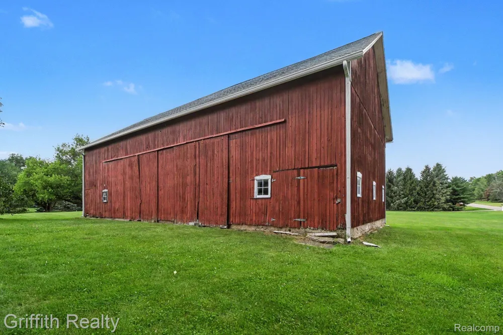 3970 Van Amberg Road Brighton Township, MI 48114