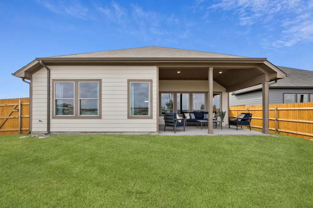 210 Melrose Street Hutto, TX 78634