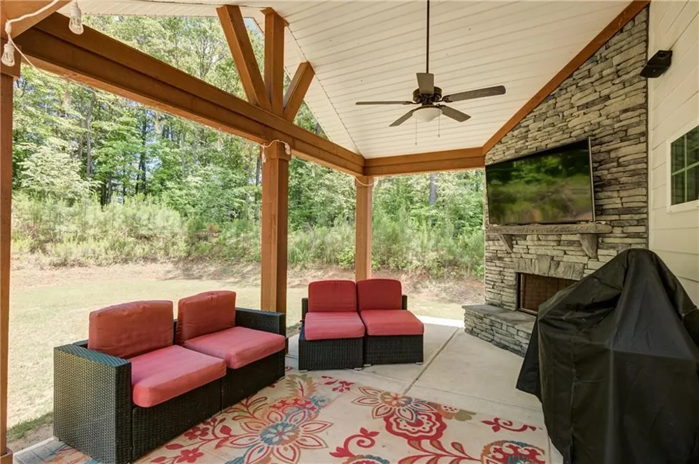 103 Pacific Avenue Sharpsburg, GA 30277