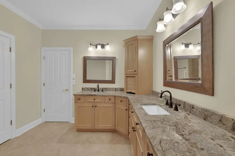 3003 Sterling Court Roswell, GA 30075