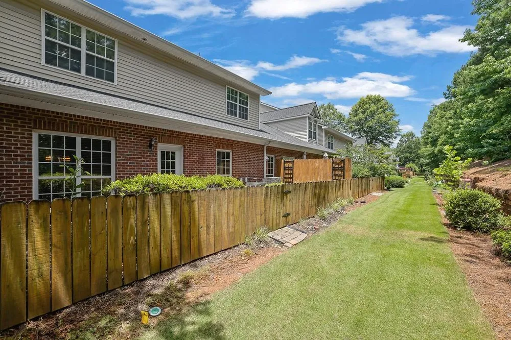 3003 Sterling Court Roswell, GA 30075