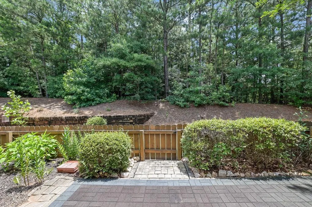 3003 Sterling Court Roswell, GA 30075