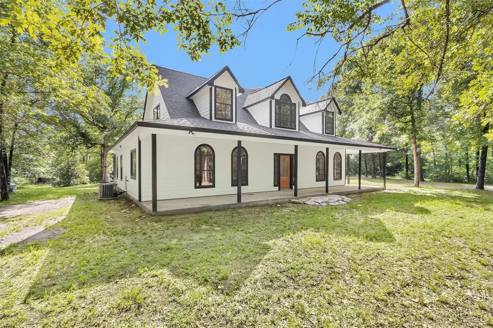 14657 Cedar Lane Loop Willis, TX 77378