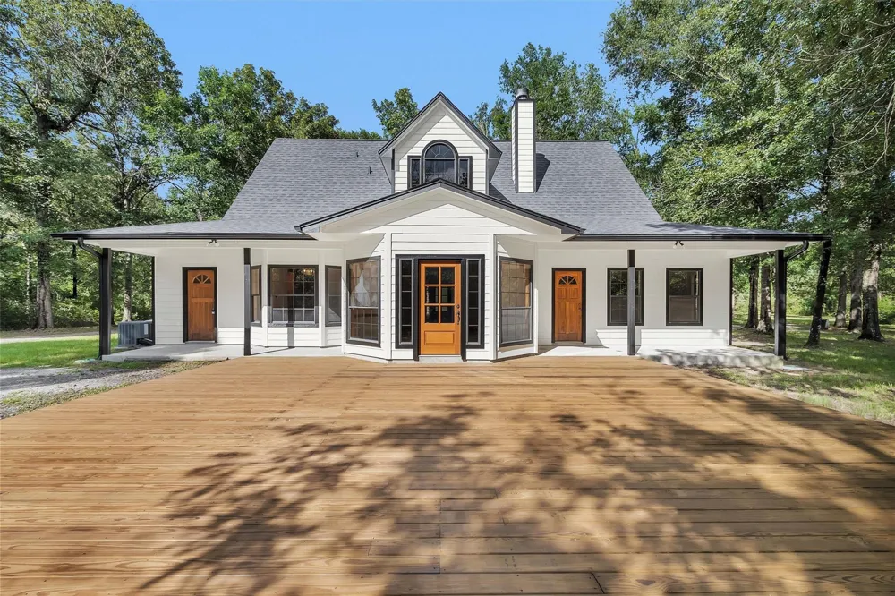14657 Cedar Lane Loop Willis, TX 77378