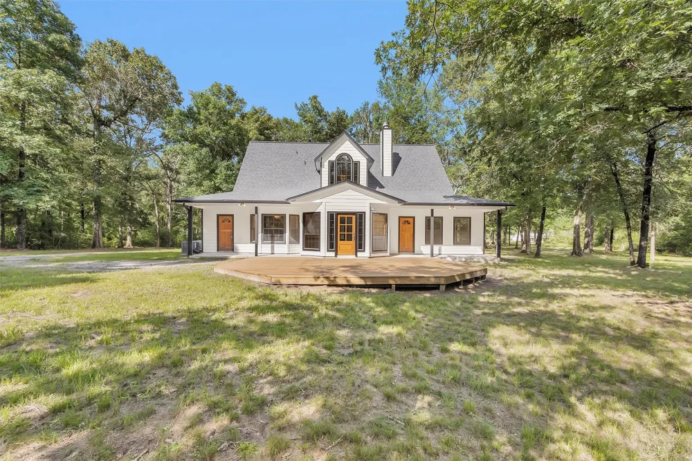 14657 Cedar Lane Loop Willis, TX 77378