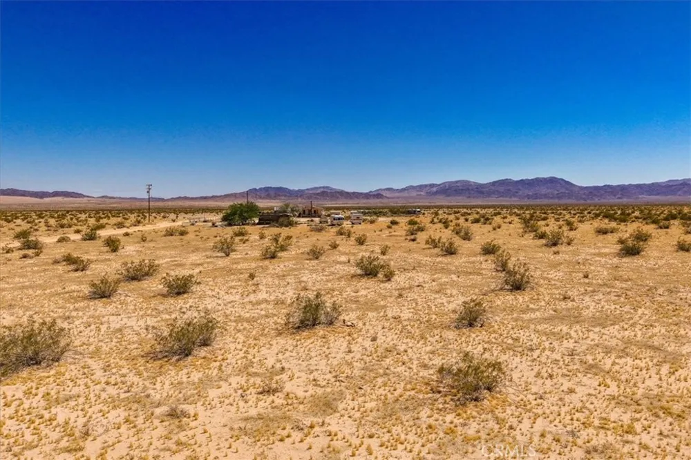 5132 Kelly Road 29 Palms, CA 92277