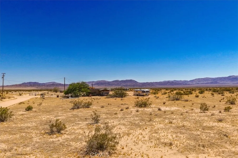 5132 Kelly Road 29 Palms, CA 92277