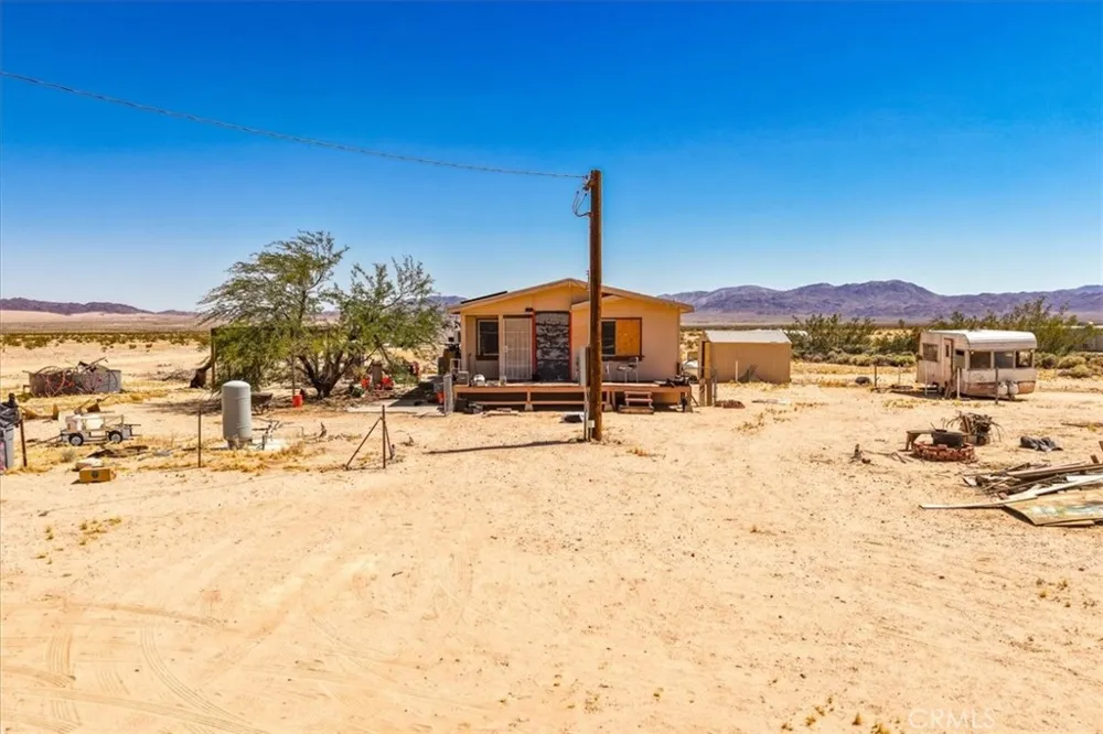 5132 Kelly Road 29 Palms, CA 92277