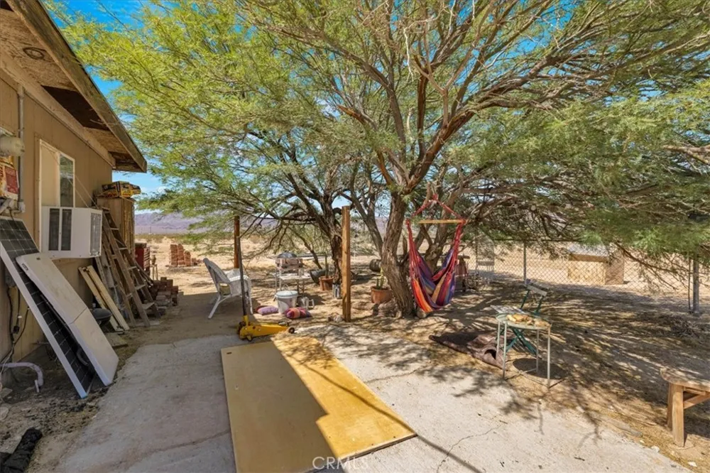 5132 Kelly Road 29 Palms, CA 92277