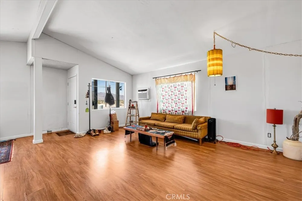 5132 Kelly Road 29 Palms, CA 92277