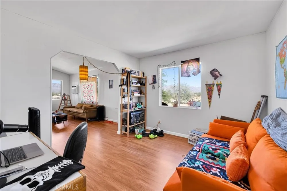 5132 Kelly Road 29 Palms, CA 92277