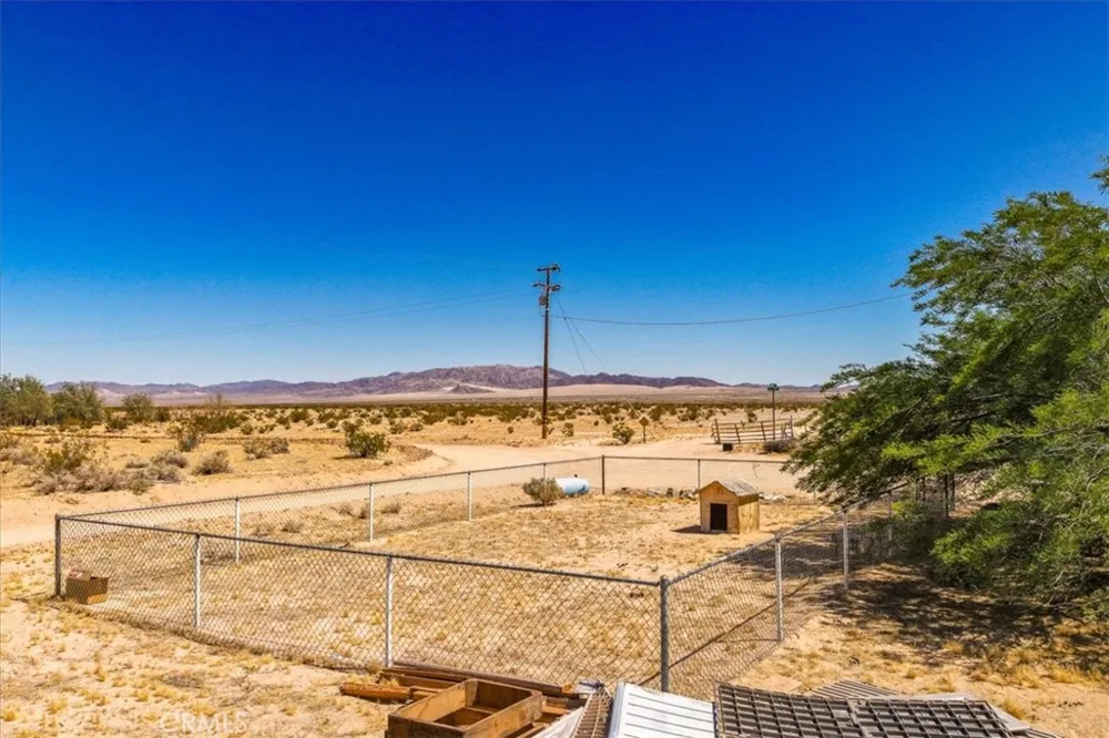 5132 Kelly Road 29 Palms, CA 92277