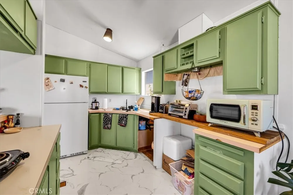 5132 Kelly Road 29 Palms, CA 92277