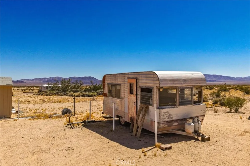 5132 Kelly Road 29 Palms, CA 92277