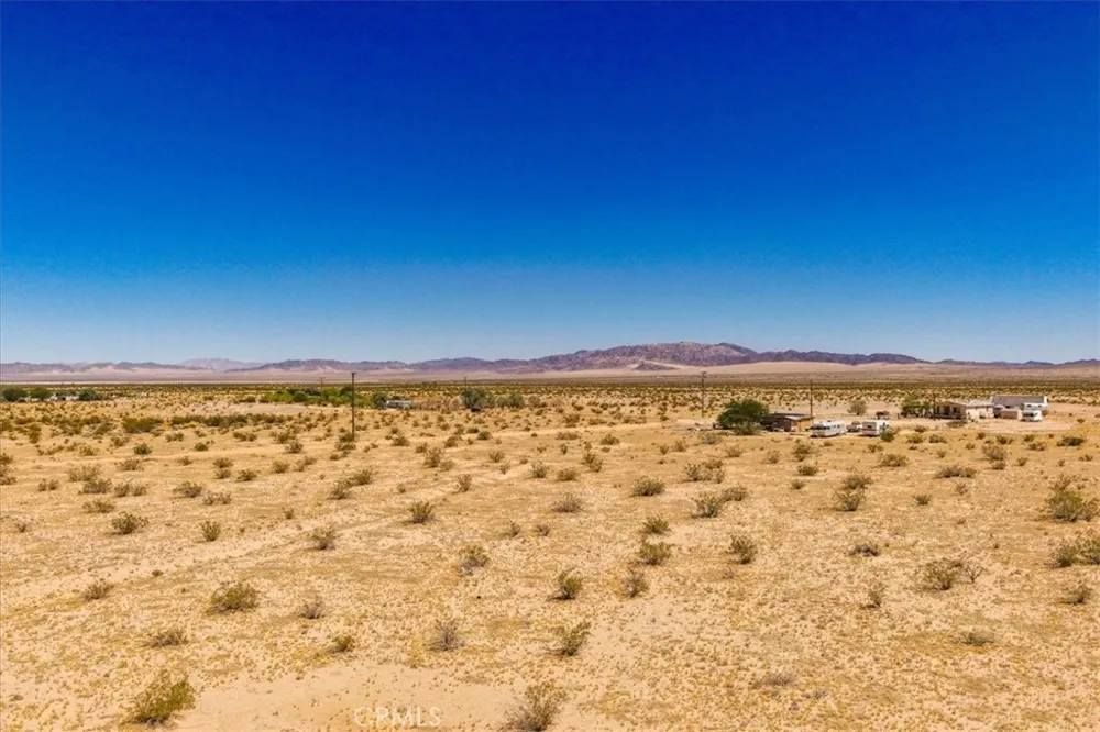 5132 Kelly Road 29 Palms, CA 92277