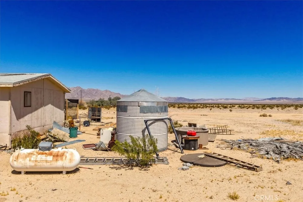 5132 Kelly Road 29 Palms, CA 92277