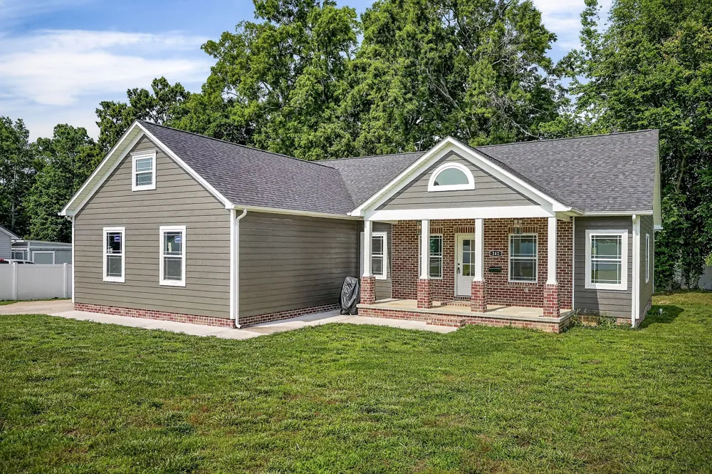 242 Grace Dr Sparta, TN 38583