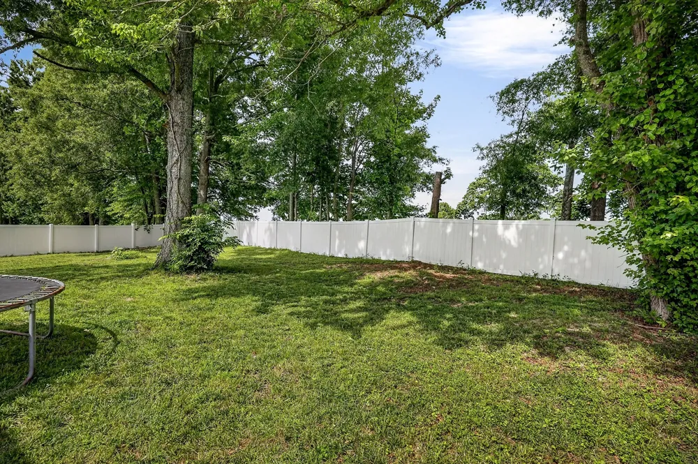 242 Grace Dr Sparta, TN 38583