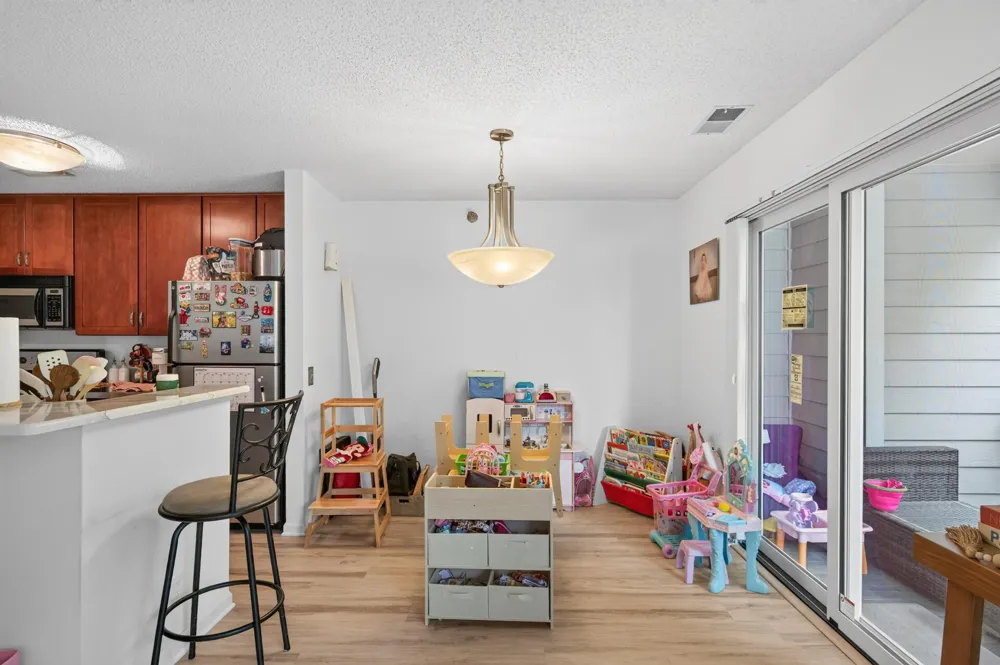 6167 Chasewood Parkway #202 Minnetonka, MN 55343