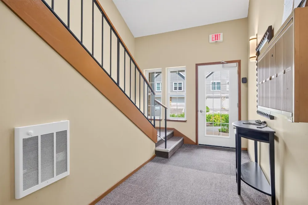 6167 Chasewood Parkway #202 Minnetonka, MN 55343