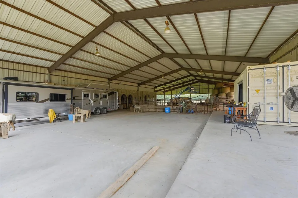 130 Duncan Lane Liberty, TX 77575