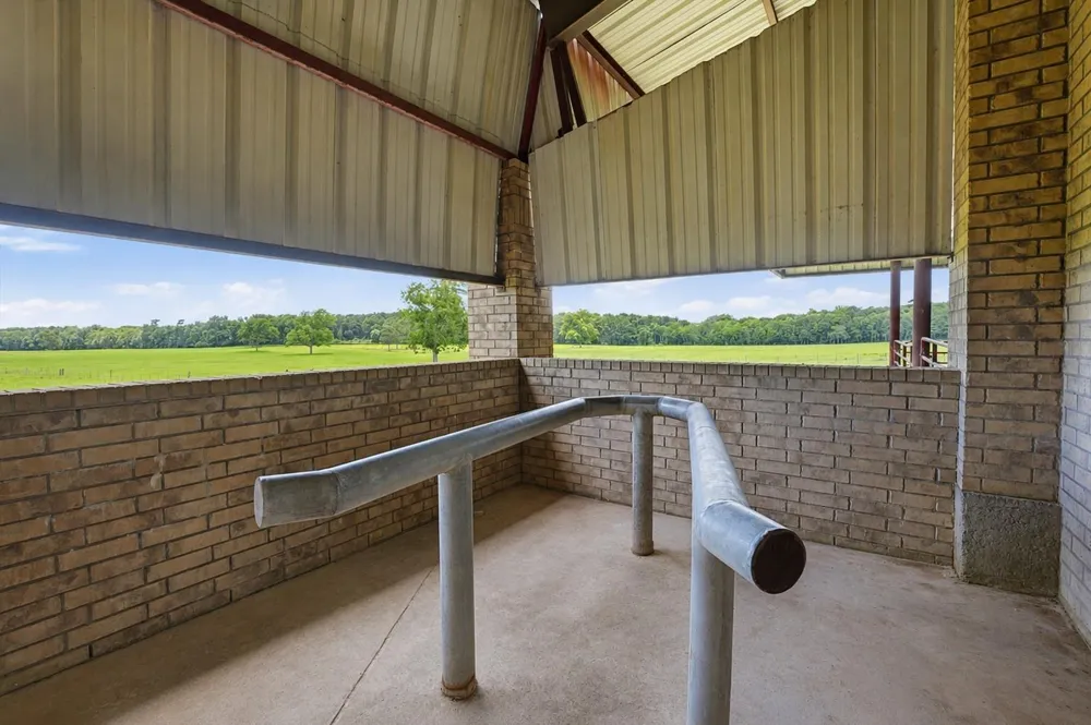 130 Duncan Lane Liberty, TX 77575