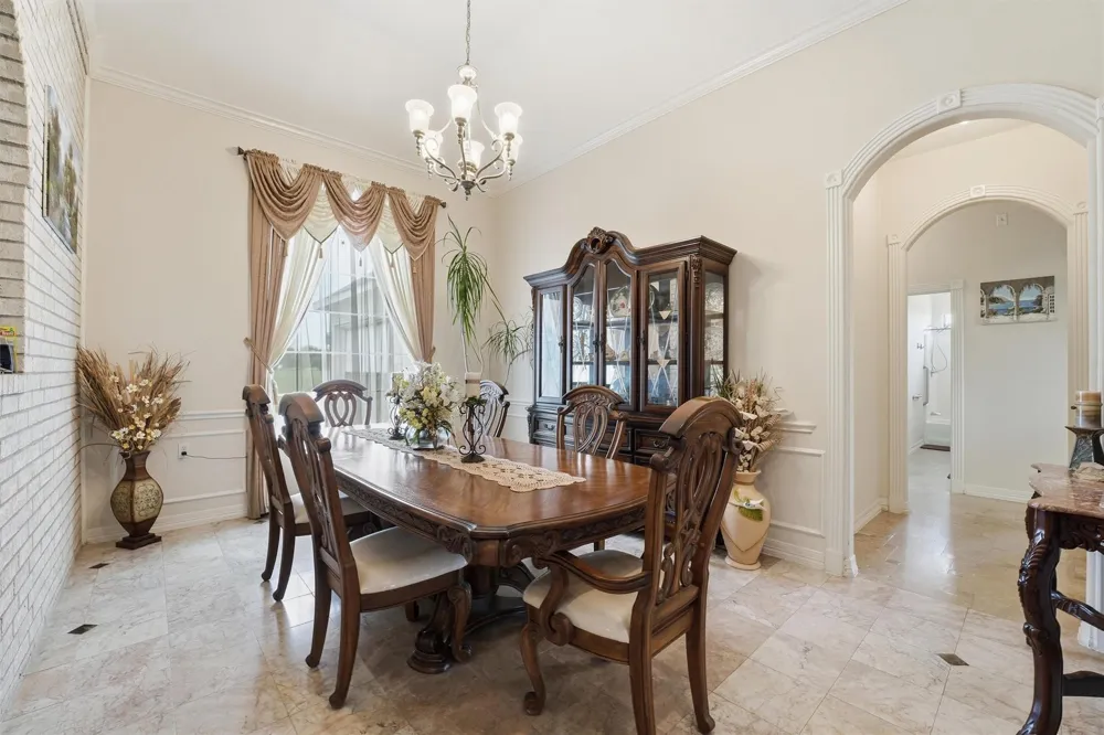130 Duncan Lane Liberty, TX 77575