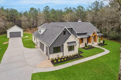 688 Lonestar Road