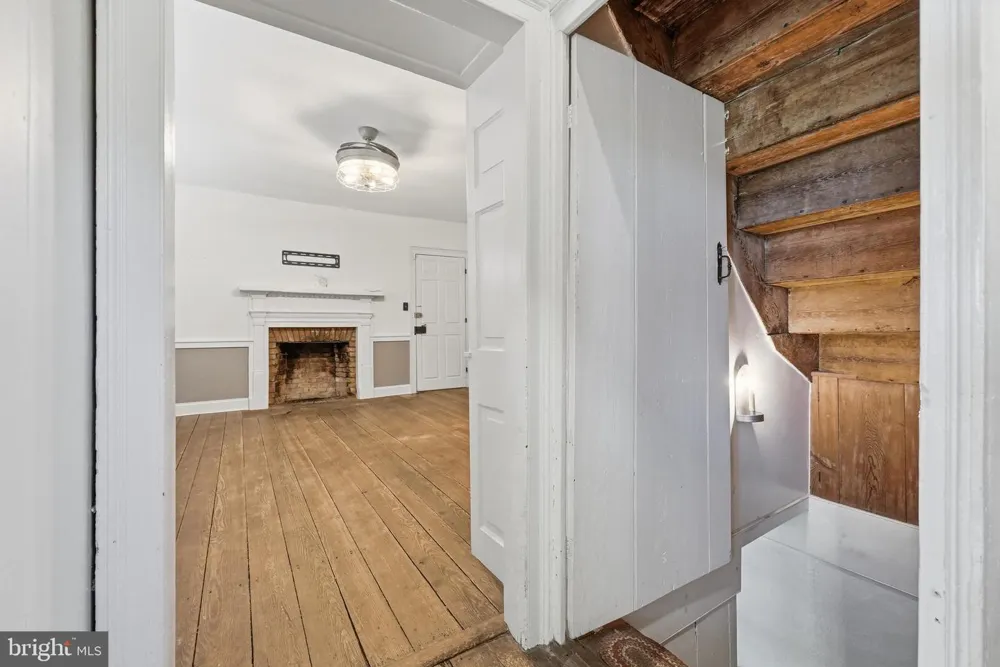 8200 BUCKLAND MILL ROAD Gainesville, VA 20155