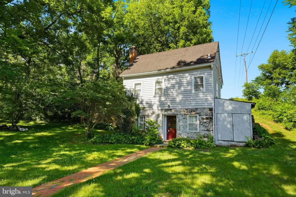 8200 BUCKLAND MILL ROAD Gainesville, VA 20155