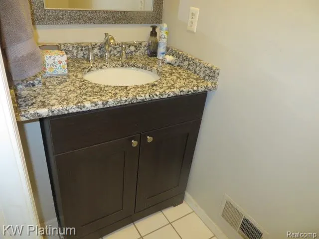 23120 LAMBRECHT AVENUE Eastpointe City, MI 48021