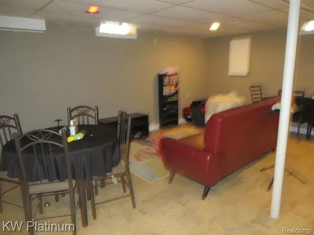 23120 LAMBRECHT AVENUE Eastpointe City, MI 48021