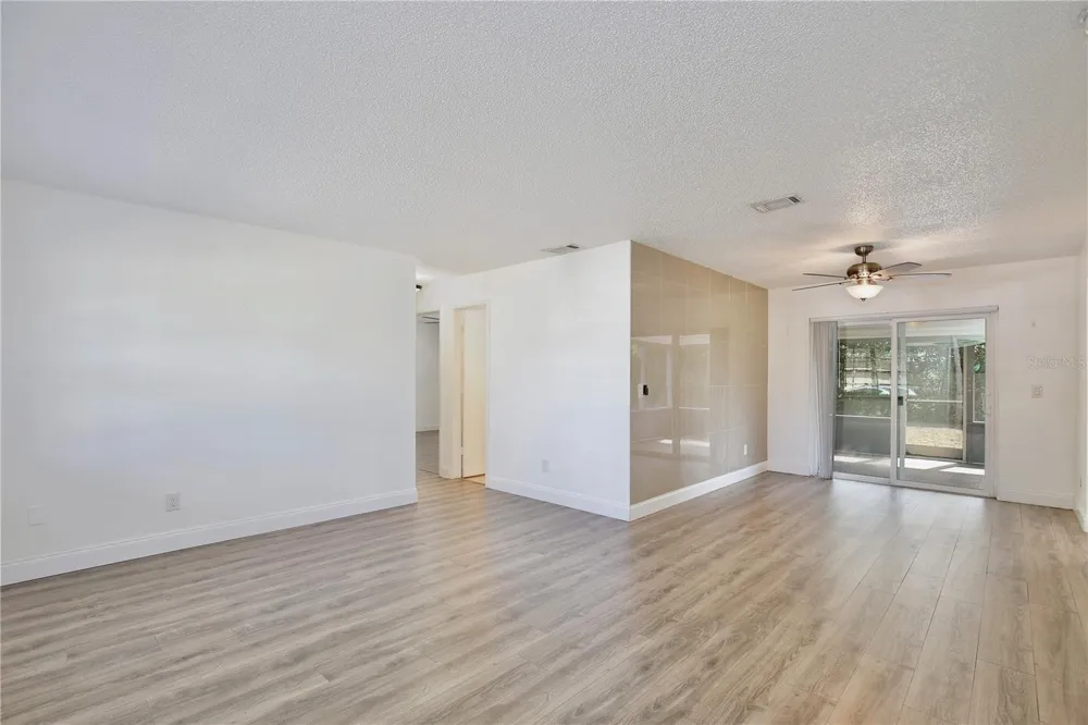 1847 FAYETTEVILLE AVE Deltona, FL 32725