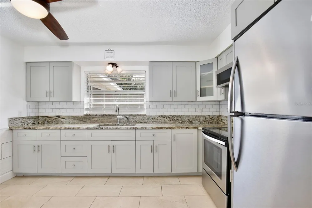 1847 FAYETTEVILLE AVE Deltona, FL 32725