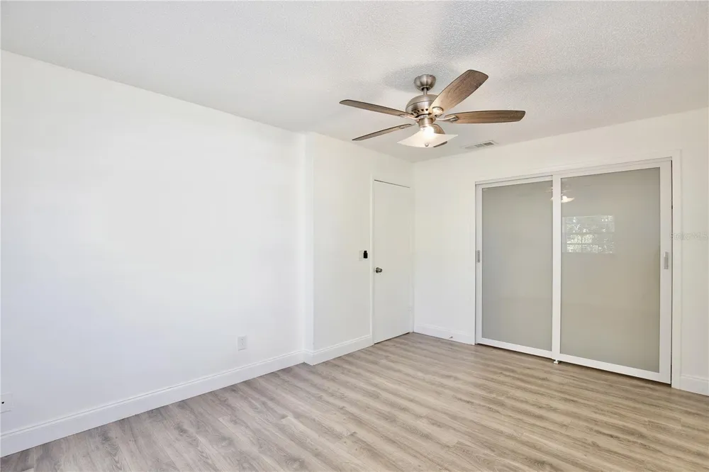 1847 FAYETTEVILLE AVE Deltona, FL 32725