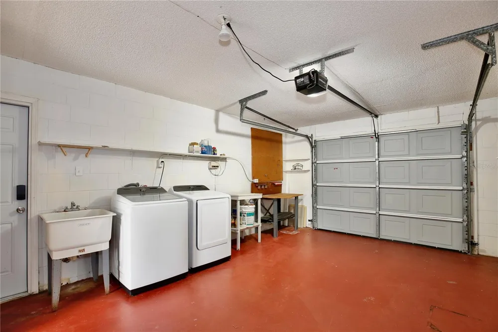 1847 FAYETTEVILLE AVE Deltona, FL 32725