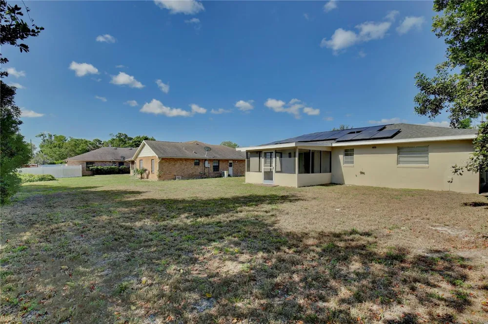 1847 FAYETTEVILLE AVE Deltona, FL 32725