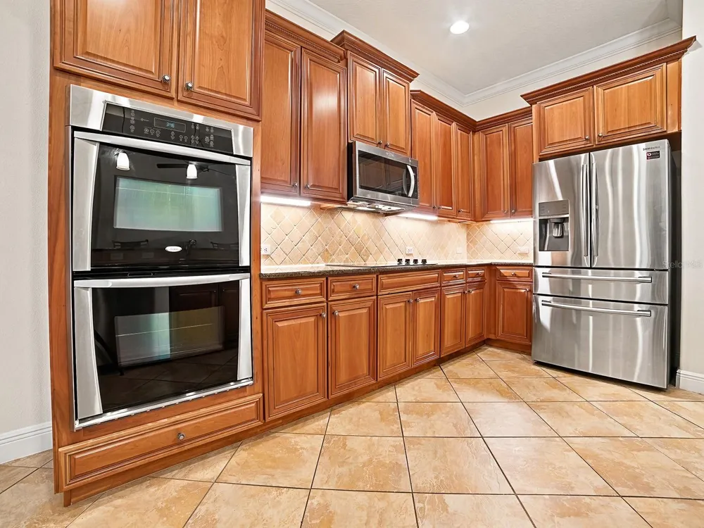 1404 CARING COURT Maitland, FL 32751