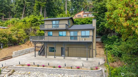 2123 Stoney Beach Lane