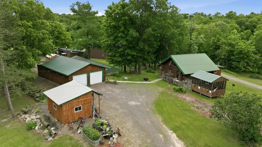 2458 8 1/2 8 3/4 STREET Cumberland, WI 54829
