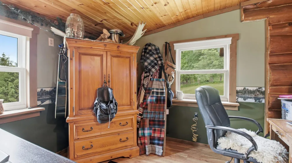 2458 8 1/2 8 3/4 STREET Cumberland, WI 54829