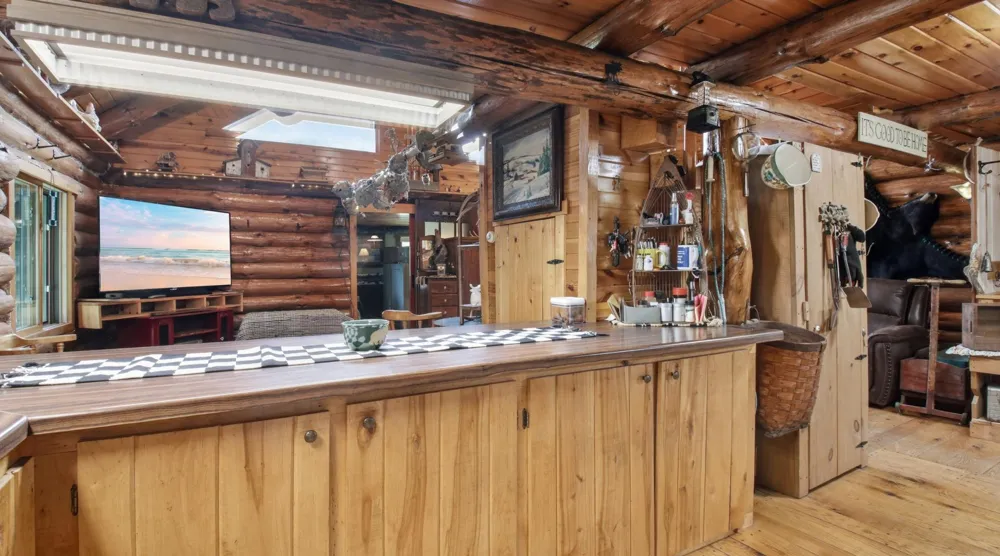 2458 8 1/2 8 3/4 STREET Cumberland, WI 54829