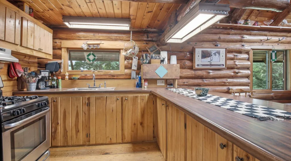2458 8 1/2 8 3/4 STREET Cumberland, WI 54829